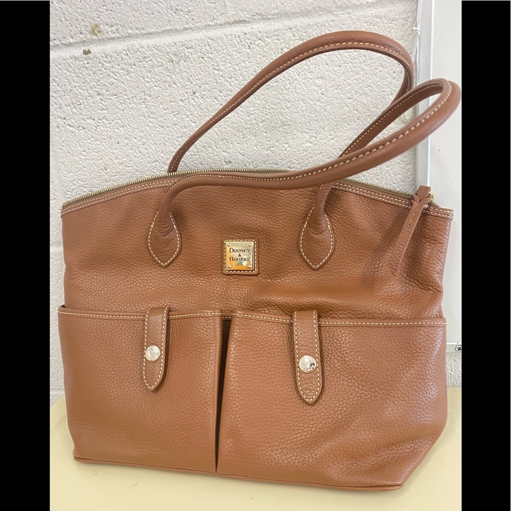 Dooney and bourke bag
